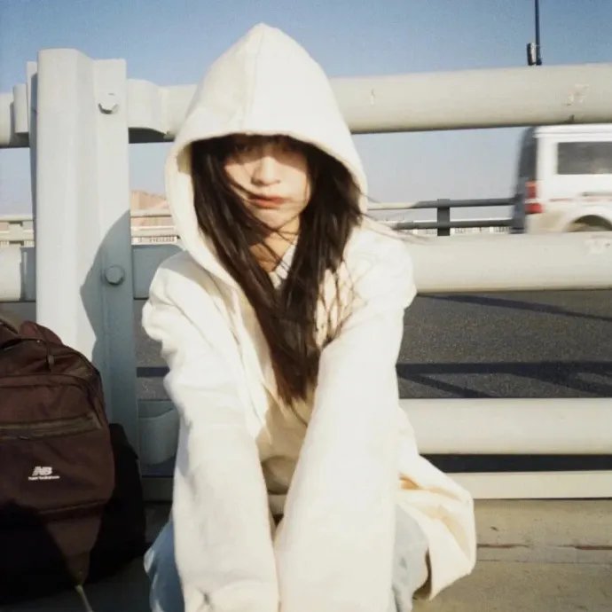 这NPC咋比我还疯